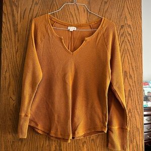 Long sleeve women’s top